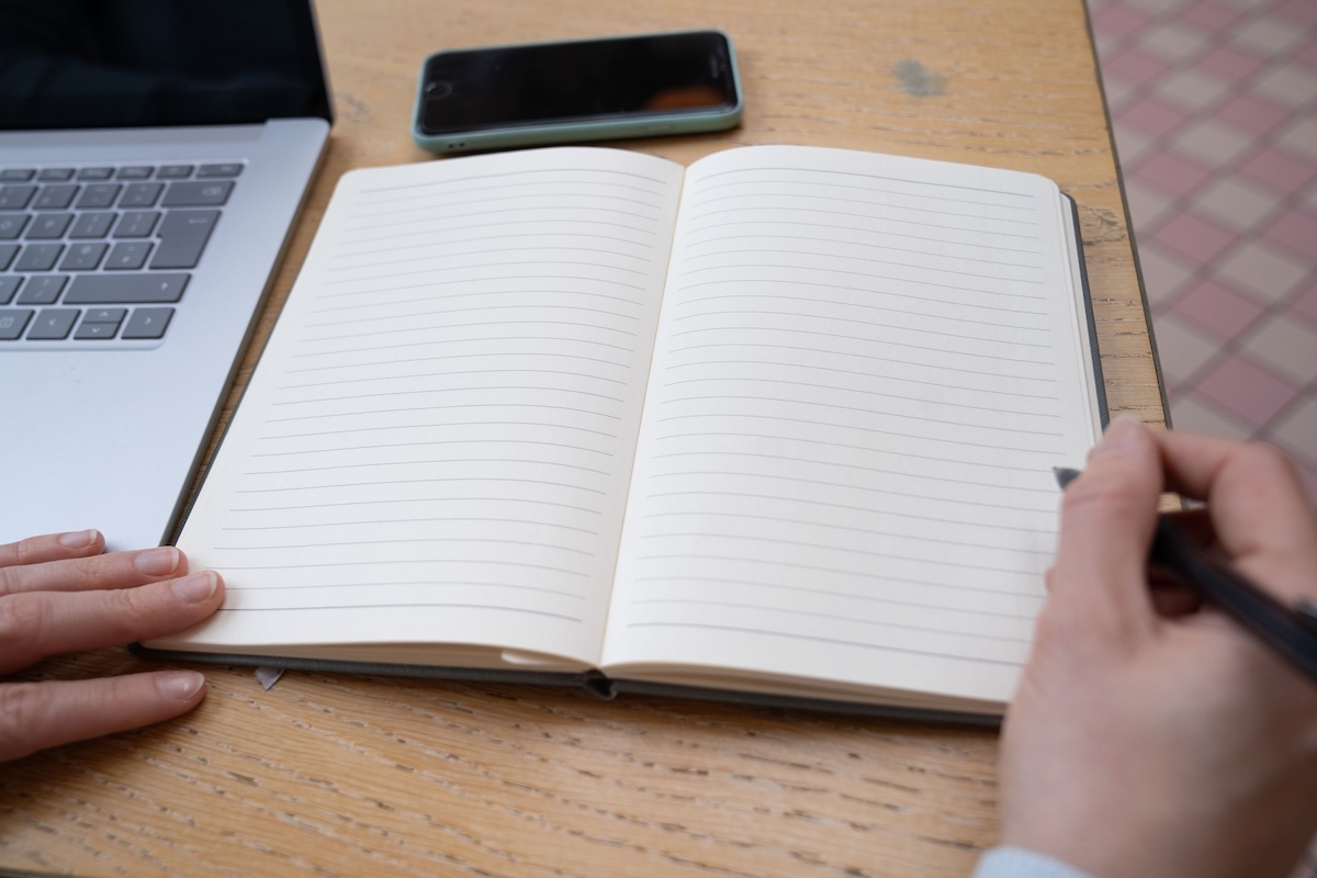 An empty page in a frresh notebook